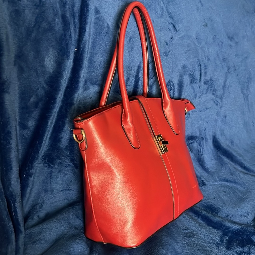 DAVID JONES PARIS LEATHER TOTE IN BURGUNDY Medium